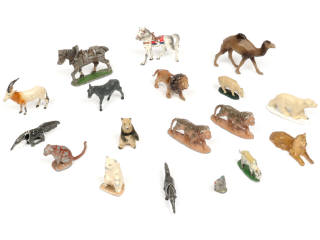 Lot 52 - DIVERS (17)