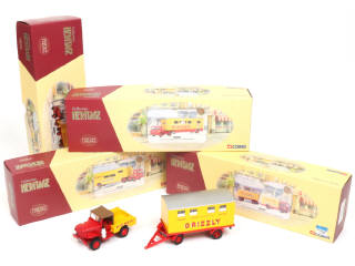 Lot 259 - CORGI TOYS (GB) (4)