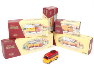 Lot 260 - CORGI TOYS (GB) (5)