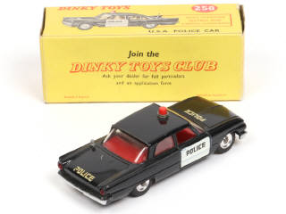 Lot 285 - DINKY TOYS (GB) (1)