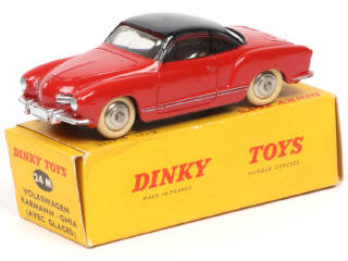 Lot 224 - DINKY TOYS (FRANCE) (1)