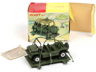 Lot 286 - DINKY TOYS (GB) (1)