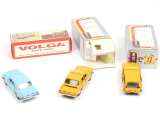 Lot 115 - DIVERS (URSS) (3)