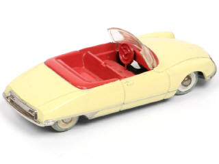 Lot 119 - TAISEIYA MICRO PET (JAPON) (1)