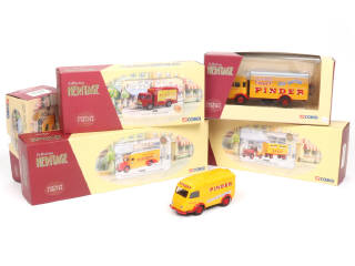 Lot 268 - CORGI TOYS (GB) (5)