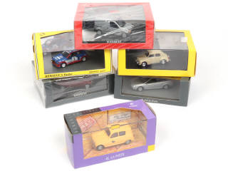 Lot 95 - DIVERS (6)