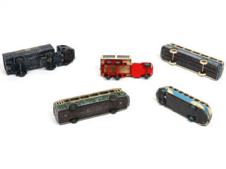 Lot 248 - DINKY TOYS (FRANCE) (5)