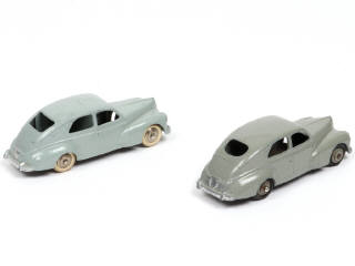 Lot 243 - DINKY TOYS (FRANCE) (2)