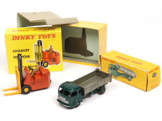 Lot 245 - DINKY TOYS (FRANCE) (2)