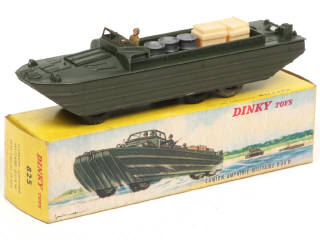 Lot 241 - DINKY TOYS (FRANCE) (1)