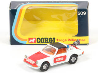 Lot 270 - CORGI TOYS (GB) (1)