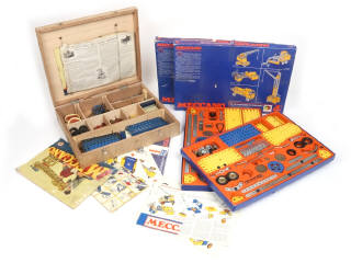 Lot 91 - MECCANO (FRANCE) (1)