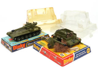 Lot 287 - DINKY TOYS (GB) (2)