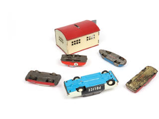 Lot 89 - DIVERS (6)