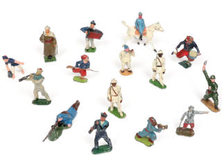 Lot 25 - DIVERS (15)