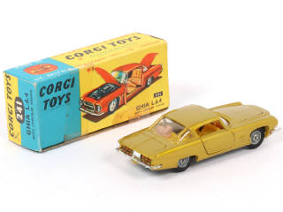 Lot 215 - CORGI TOYS (GB) (1)