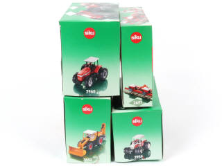 Lot 164 - SIKU (ALLEMAGNE) (4)