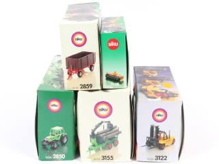 Lot 165 - SIKU (ALLEMAGNE) (5)