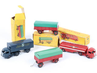 Lot 252 - DINKY TOYS (FRANCE) (4)
