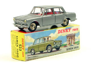 Lot 652 - DINKY TOYS FRANCE (1)