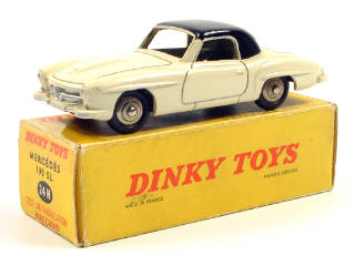 Lot 600 - DINKY TOYS (FRANCE) (1)