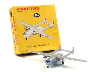 Lot 746 - DINKY TOYS FRANCE (1)