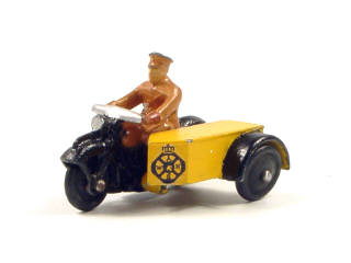 Lot 804 - DINKY TOYS GB (1)