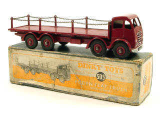 Lot 808 - DINKY TOYS GB (1)