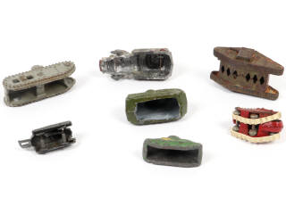 Lot 273 - DIVERS (7)