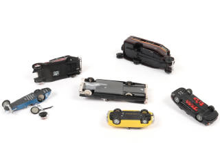 Lot 280 - DIVERS (7)