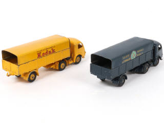 Lot 222 - DINKY TOYS (FRANCE) (2)