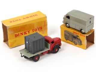 Lot 207 - DINKY TOYS (FRANCE) (2)