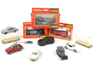 Lot 91 - DIVERS (9)