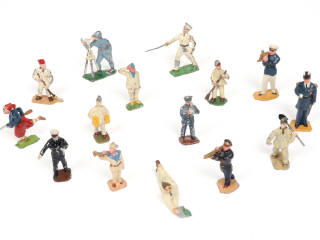 Lot 23 - DIVERS (15)