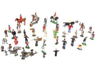 Lot 17 - DIVERS (45)