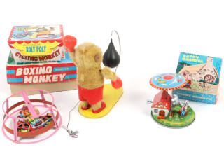 Lot 92 - DIVERS (JAPON) (3)