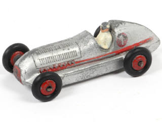 Lot 203 - DINKY TOYS (FRANCE) (1)