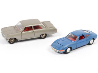 Lot 264 - DINKY TOYS (FRANCE) (2)