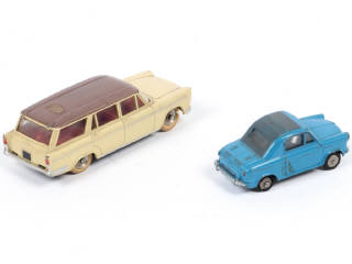 Lot 266 - DINKY TOYS (FRANCE) (2)