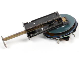 Lot 105 - DIVERS (6)