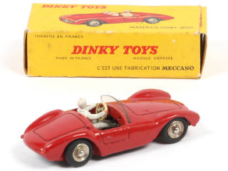 Lot 222 - DINKY TOYS (FRANCE) (1)