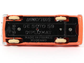 Lot 235 - DINKY TOYS (FRANCE) (1)