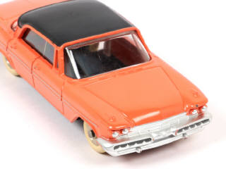 Lot 235 - DINKY TOYS (FRANCE) (1)