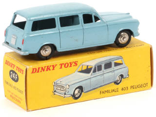 Lot 207 - DINKY TOYS (FRANCE) (1)