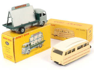 Lot 218 - DINKY TOYS (FRANCE) (1)