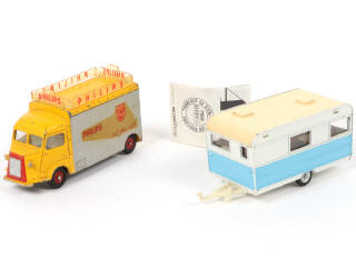 Lot 250 - DINKY TOYS (FRANCE) (1)