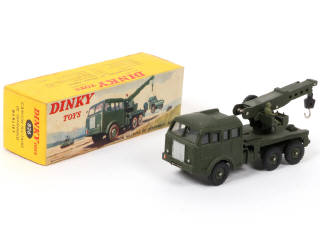 Lot 235 - DINKY TOYS (FRANCE) (1)