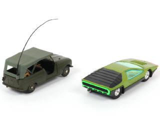 Lot 246 - DINKY TOYS (FRANCE) (2)