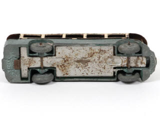 Lot 210 - DINKY TOYS (FRANCE) (1)