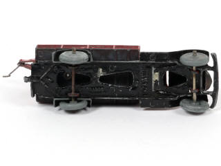 Lot 213 - DINKY TOYS (FRANCE) (1)